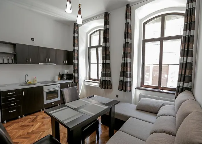 Poarta Schei Residence
